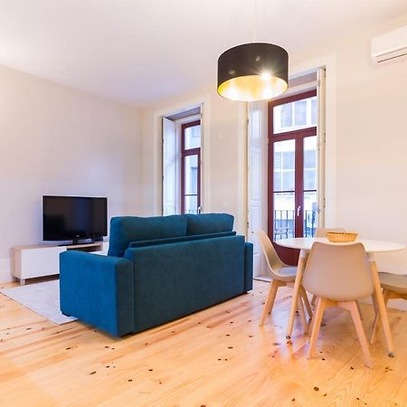 Апартаменти Oporto Near Coliseu Номер фото